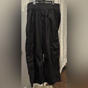 Aerie New NWT Black Pants Size Large Short